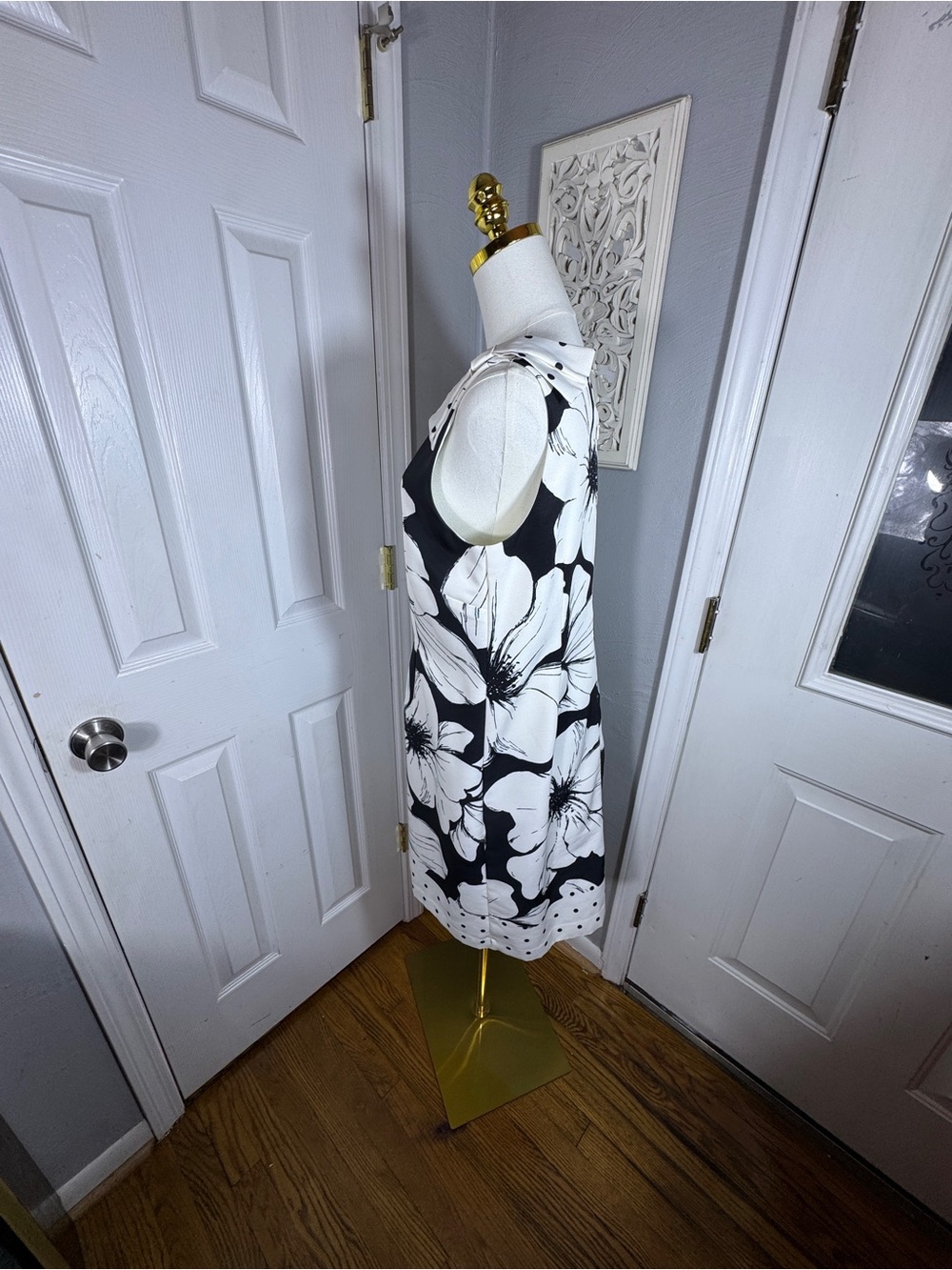 Talbots Bow Shoulder Floral Shift Dress Size 10 Black White Polka Dot Like New - Picture 6 of 11